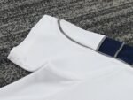 Kids Retro Man Utd 00/01 Away - Image 9