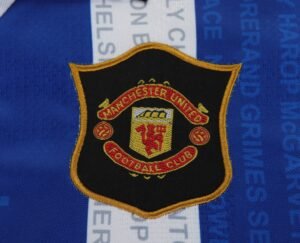 Kids Retro Man Utd 94/96 Third - Image 4