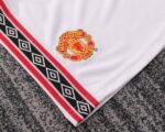 Kids Retro Man Utd 98/99 Home - Image 11