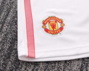 Kids Retro Man Utd 12/13 Home - Image 8