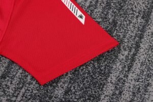 Kids Retro Man Utd 10/11 Home - Image 6