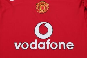 Kids Retro Man Utd 05/06 Home - Image 4