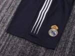 Kids Real Madrid 04/05 Away - Image 9