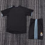 Kids Real Madrid 09/10 Away - Image 2
