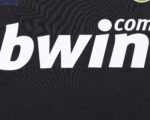 Kids Real Madrid 09/10 Away - Image 10