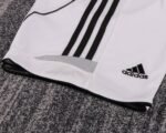 Kids Real Madrid 06/07 Home - Image 9
