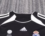 Kids Real Madrid 06/07 Away - Image 4