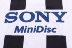 Kids Juventus 1997/98 Home - Image 3