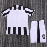 Kids Juventus 2014/15 Home - Image 2
