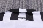 Kids Juventus 2014/15 Home - Image 7