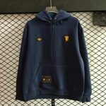 25/26 Man Utd Embroid hoodie - Image 9