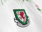 Retro 1990/92 Wales Away Jersey S-XXL - Image 4