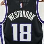 24 SEASON SACRAMENTO KINGS BLACK #18 - Image 6