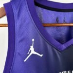 24 SEASON SACRAMENTO KINGS PURPLE  #18 - Image 4
