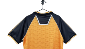 Retro Wolf 96/98 Home Jersey S-XXL - Image 4
