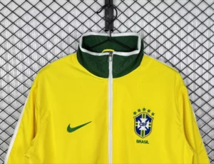 Brazil 2010/11 Sweatshirt - Image 3