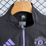 2526 Man United Full Zipper Suit - Image 3