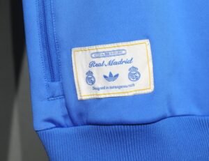 Real Madrid 25/26 Blue training suit - Image 11