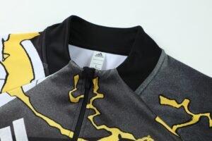 Real Madrid * Marvel Half Zipper Training Suit S-XXL - Image 3
