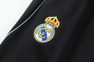 Real Madrid * Marvel Half Zipper Training Suit S-XXL - Image 14