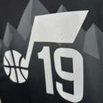 26 Season UTAH JAZZ Flyer Edition No.19 - Image 4