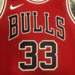23 Season Chicago Bulls Red Jersey No.33 - Image 4
