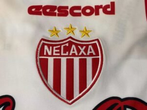 Retro Necaxa 99/00 Home Jersey - Image 5