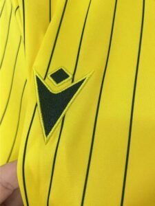 Wrexham AFC 2025/26 adults' away match jersey - Image 6