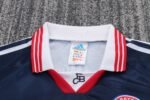Kids Retro Bayern München 97/99 Home Kit - Image 3