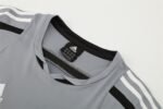 2004/05 Real Madrid Retro Short Sleeves Training Jersey - Gray - Image 3