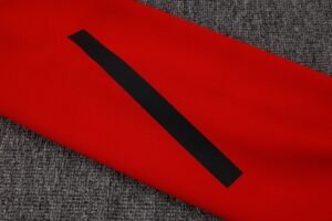 Man United hoodie training suit - Image 10