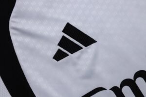 Real Madrid 2526 Sleevesless Training Suit White - Image 6