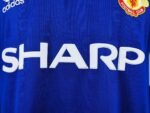 Retro Manchester United 1988 - Blue - Image 4