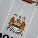 Retro Manchester City 08/09 Home - Image 3