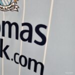 Retro Manchester City 08/09 Home - Image 4