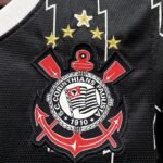 Retro  Corinthians 2011/12 Away Black - Image 3