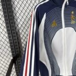 2006 France Track Jacket/ Windbreaker - Image 6