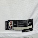 26 Season Philadelphia 76ers Retro #21 - Image 9
