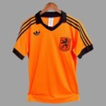 Retro 1980 Netherlands Home Kit S-XXL