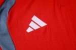 SC Internacional Half Zipper Training Suit B26014 - Image 5