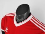 Retro Manchester United 1984 Home - Image 6