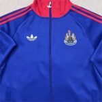 Newcastle Utd Jacket - Image 3