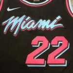 Miami Heat Black Jersey No.22 - Image 7