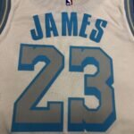 21 Season Lakers Retro White #23 - Image 6